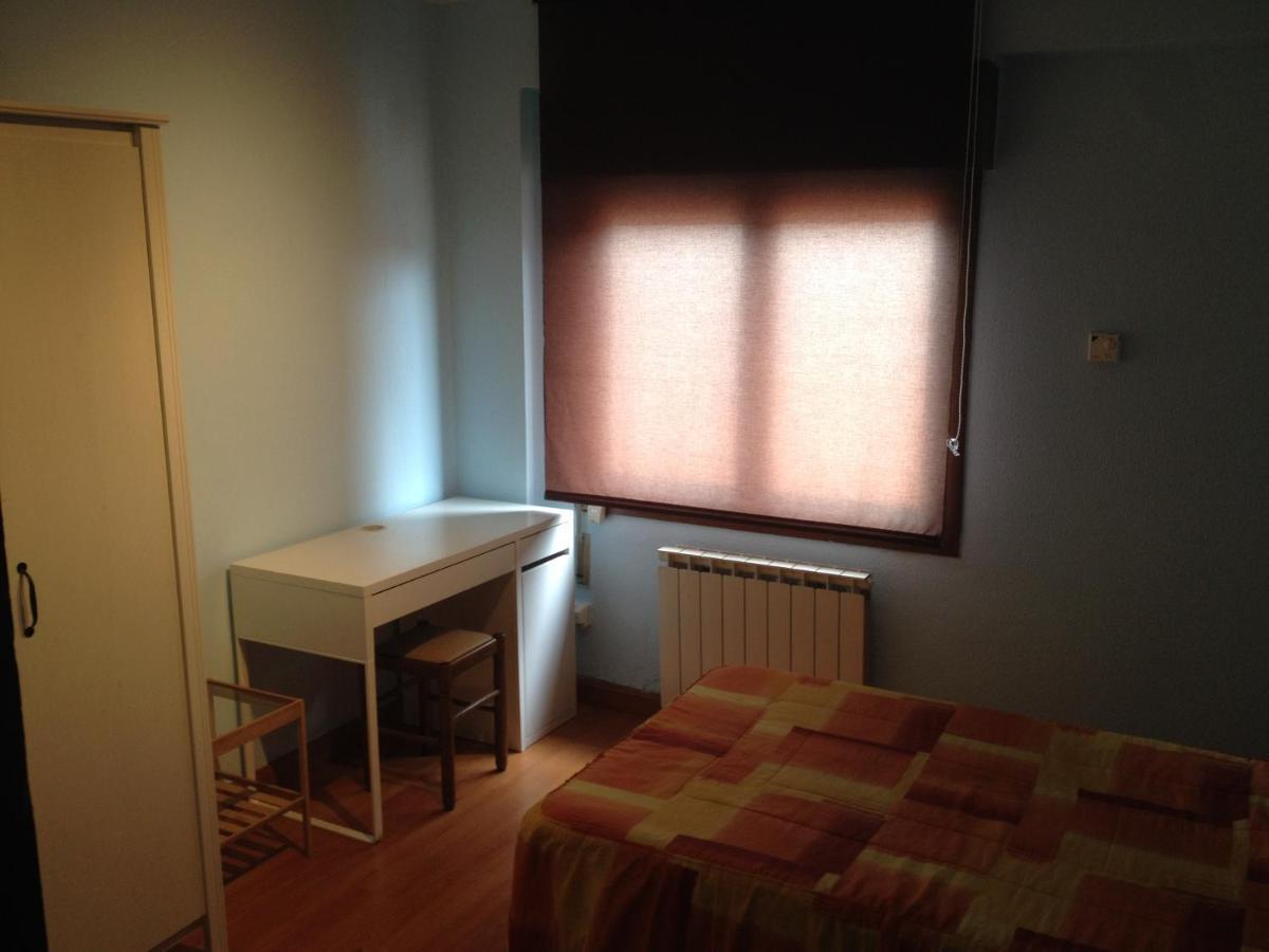 Apartamento Vacacional - Oviedo Centro Exterior foto
